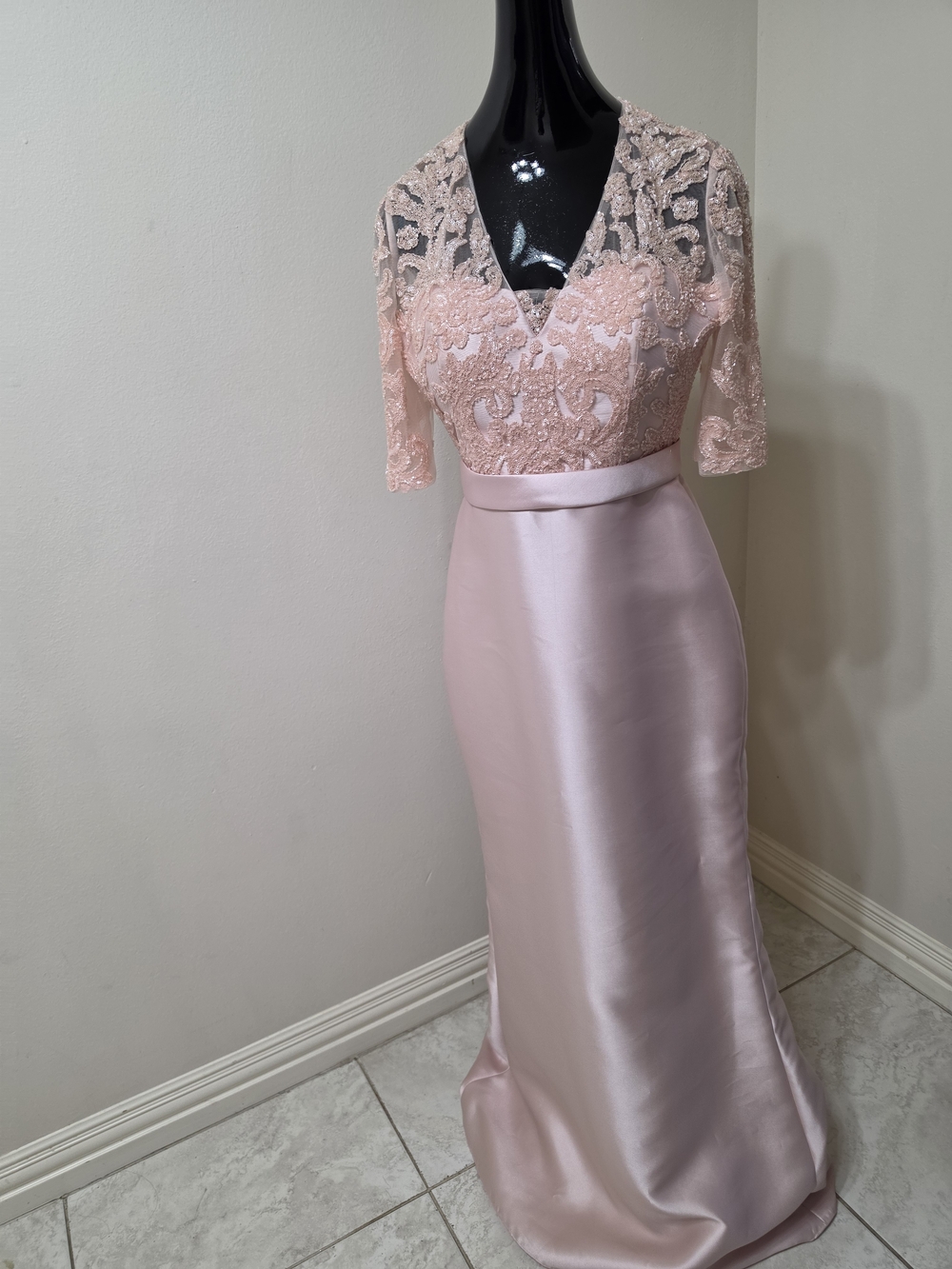 It's my Party- Elegant Lace & Satin Pink Evening Gown- Peach